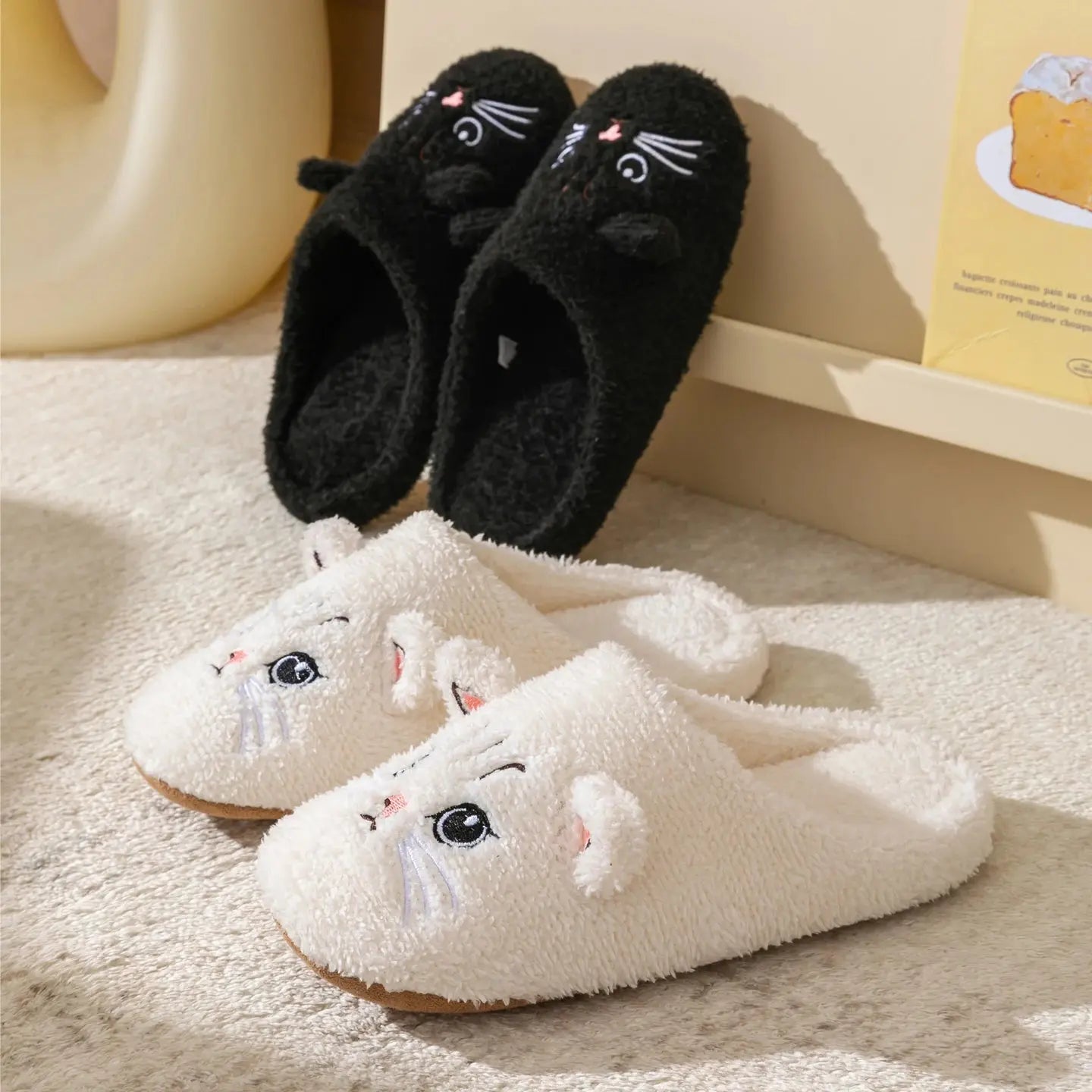 Pantofole unisex in peluche con design di gattino carino, per autunno e inverno, da usare in casa con suola antiscivolo morbida, comode e calde, unisex Il mio negozio